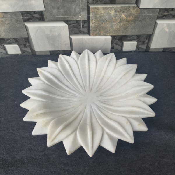 Handcrafted White Marble Floral Plate - Decorative Catchall Tray